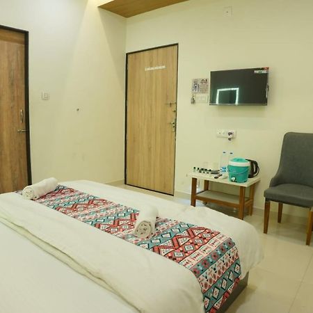 Hotel Ayodhya Virpur Zewnętrze zdjęcie