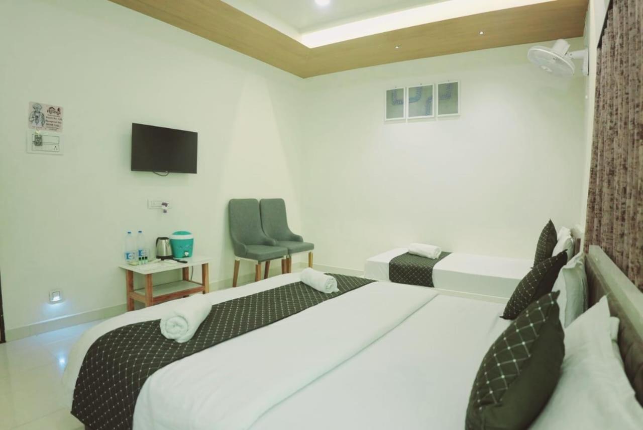 Hotel Ayodhya Virpur Zewnętrze zdjęcie