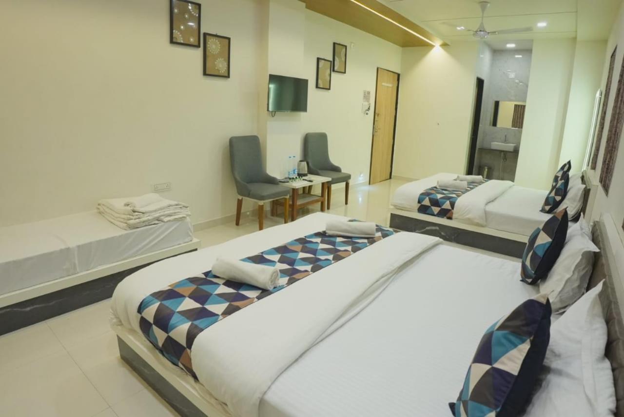 Hotel Ayodhya Virpur Zewnętrze zdjęcie